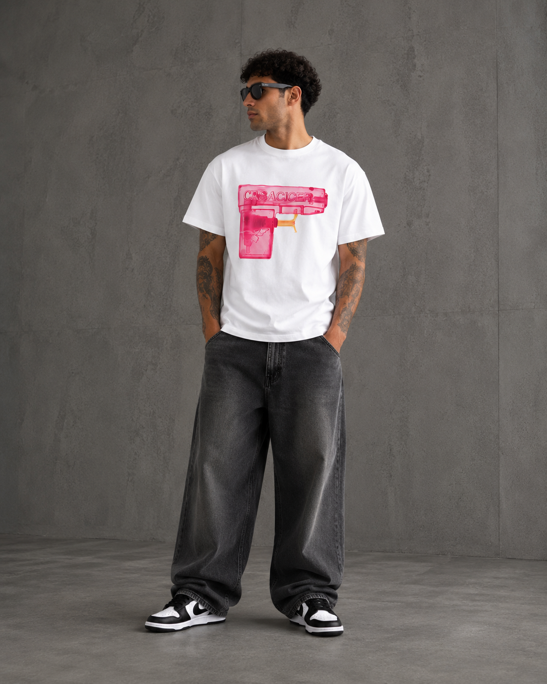 Pistola pink tee